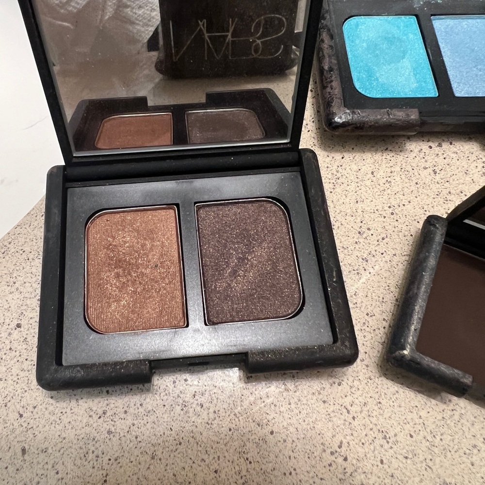 NARS Makeup Compacts Collection Eyeshadow & Powder - Picture 5 of 10